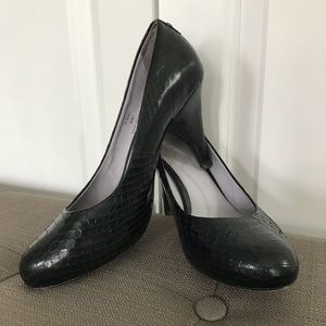 Black Snakeskin Heels